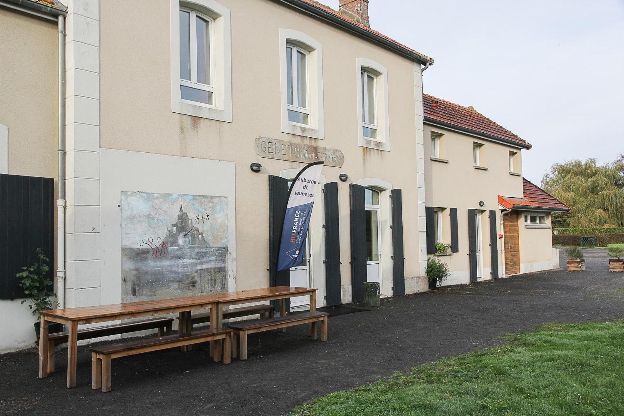 Auberge De Jeunesse Hi Genêts Esterno foto